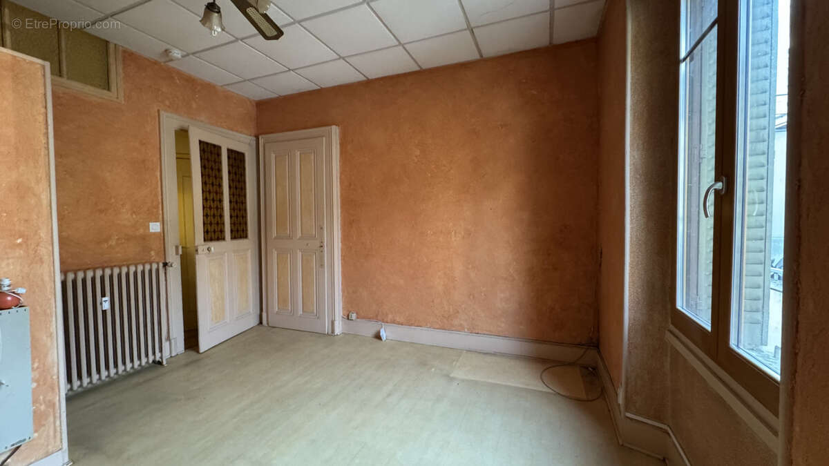 Appartement à AIX-LES-BAINS