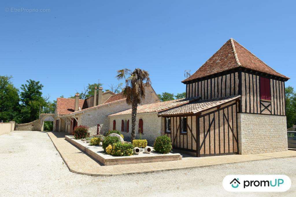Maison à GARDONNE
