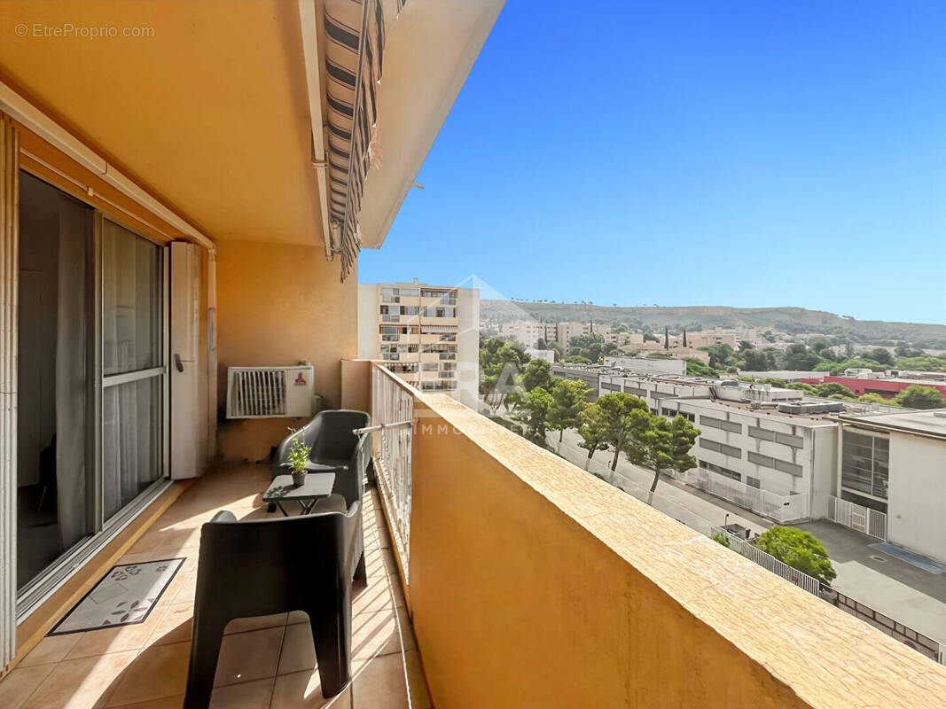 Appartement à VITROLLES