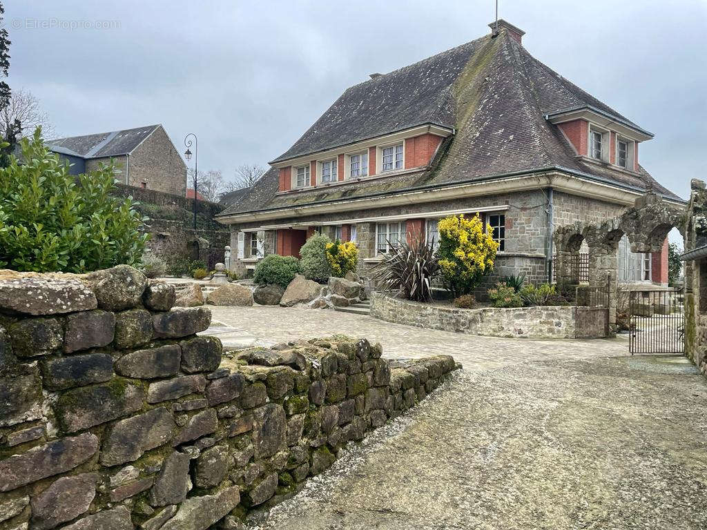 Maison à LONLAY-L&#039;ABBAYE