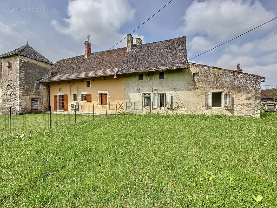 Maison à SIMANDRE