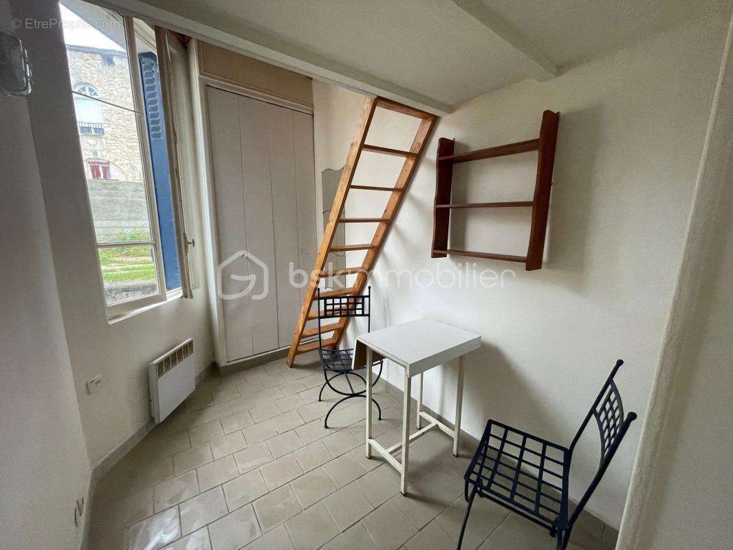 Appartement à MALESHERBES