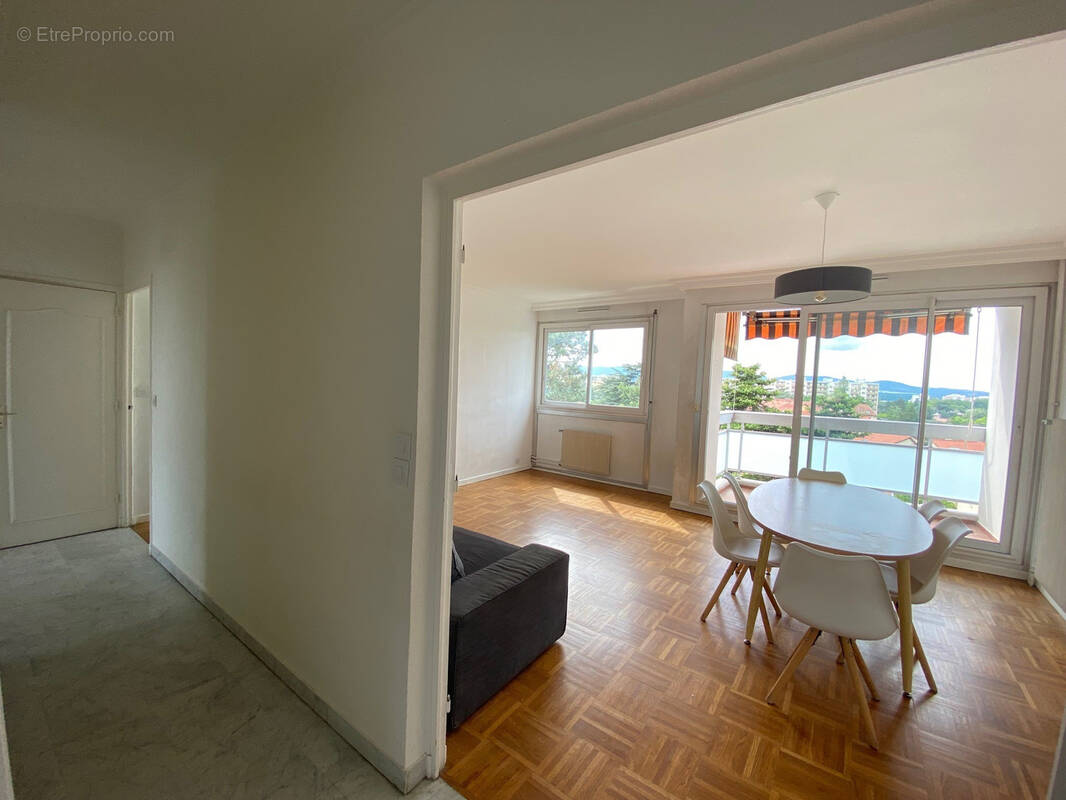 Appartement à LYON-5E
