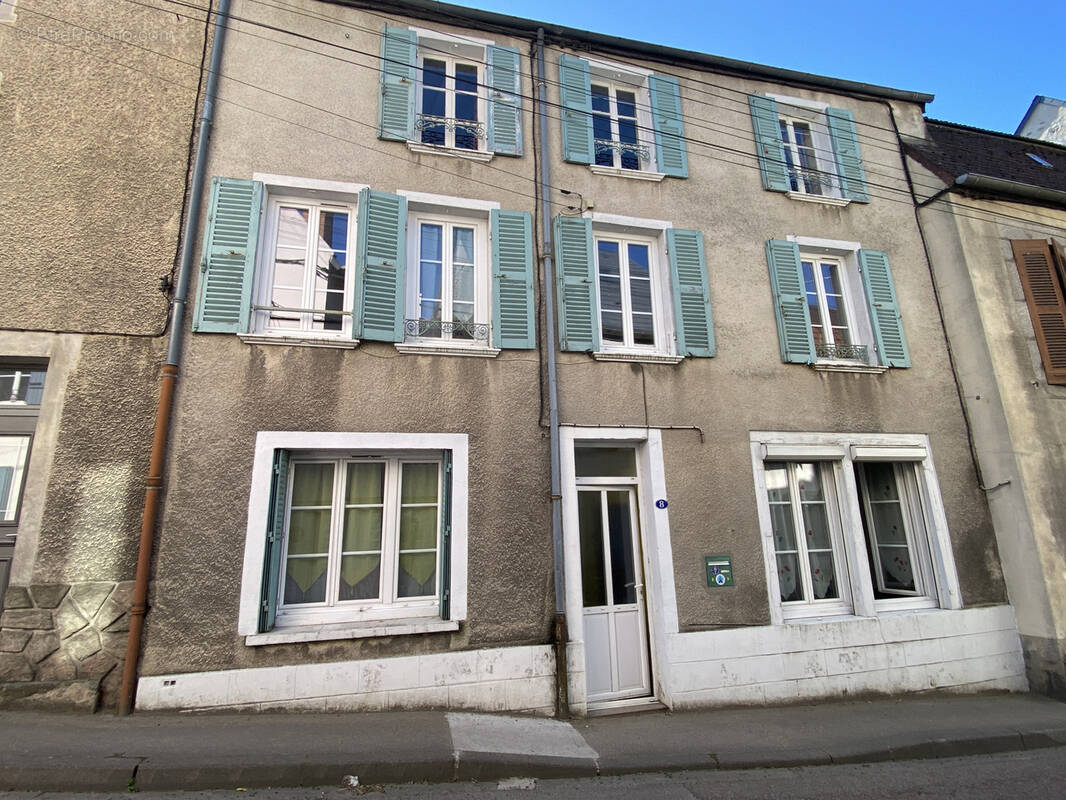 Maison à LORMES