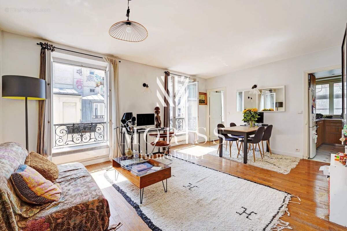 Appartement à PARIS-11E