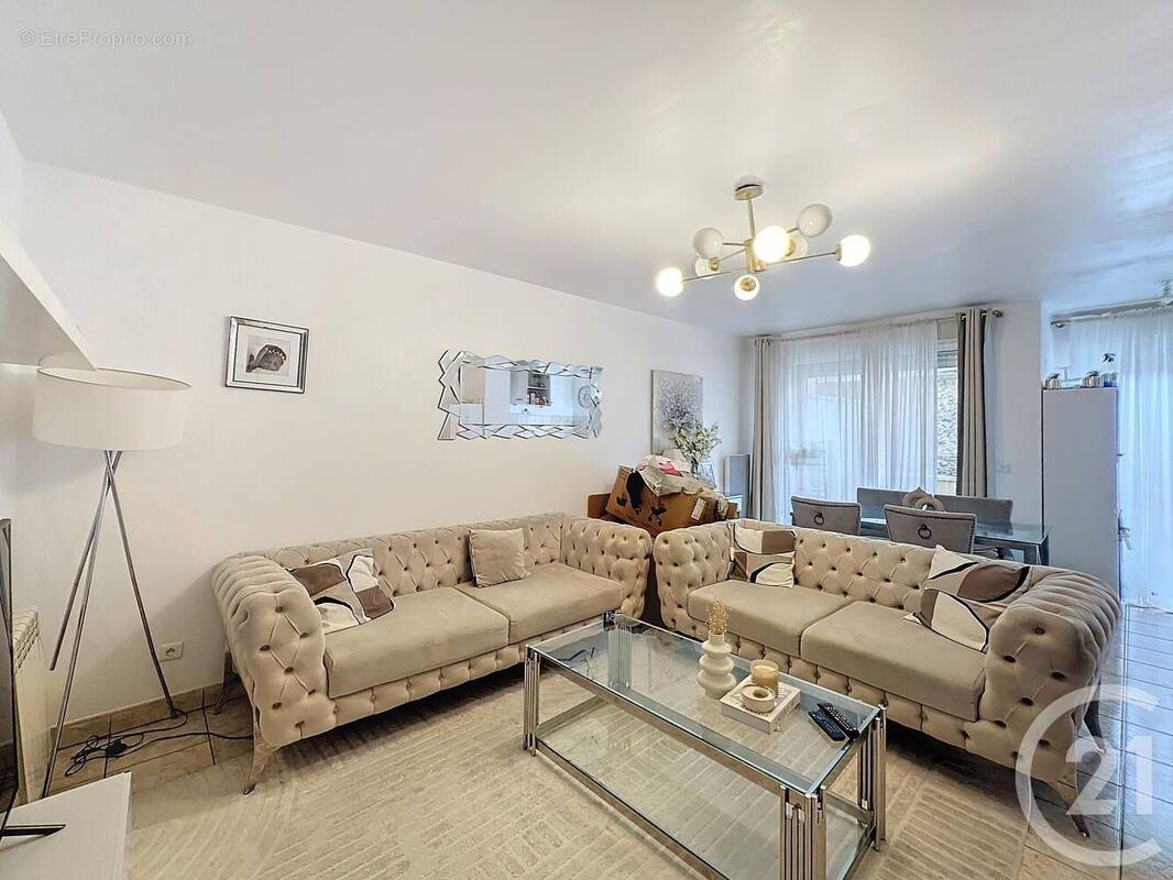 Appartement à MONTEREAU-FAULT-YONNE
