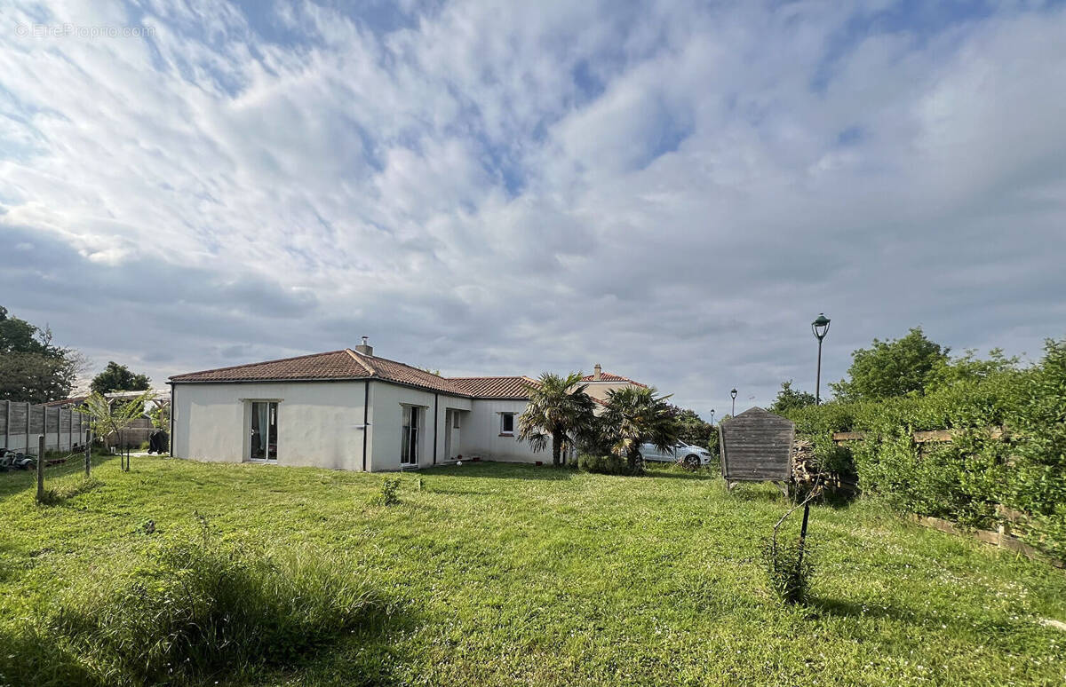 Maison à CHAUVE
