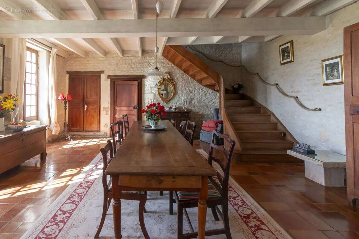Maison à MATHA