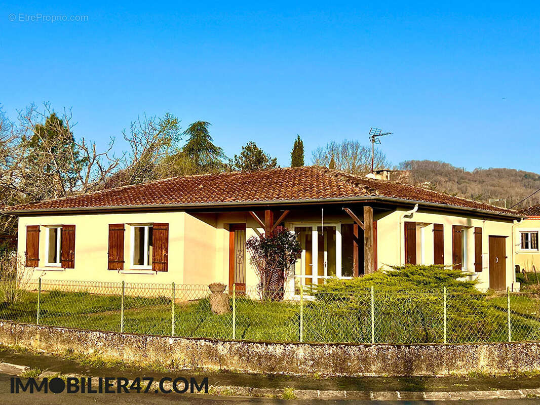 Maison à CASTELMORON-SUR-LOT