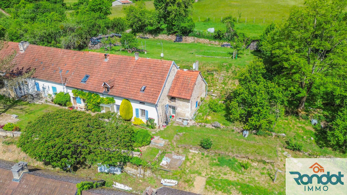 Maison à PELLEREY