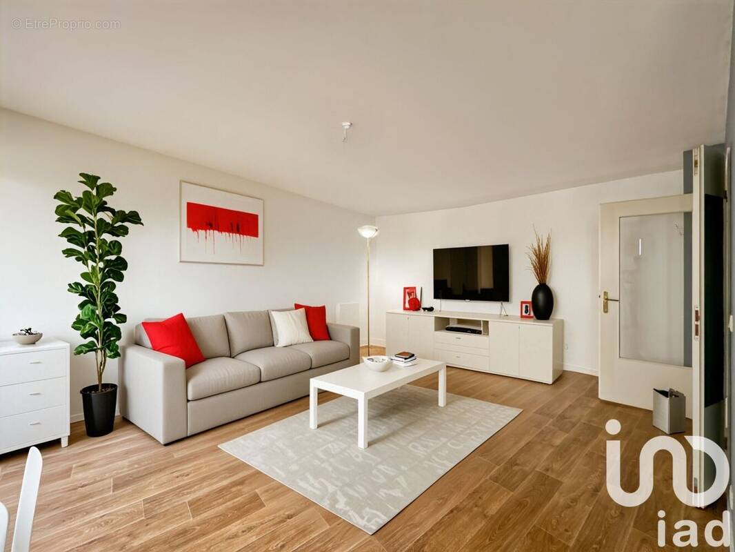 Photo 1 - Appartement à COMBS-LA-VILLE