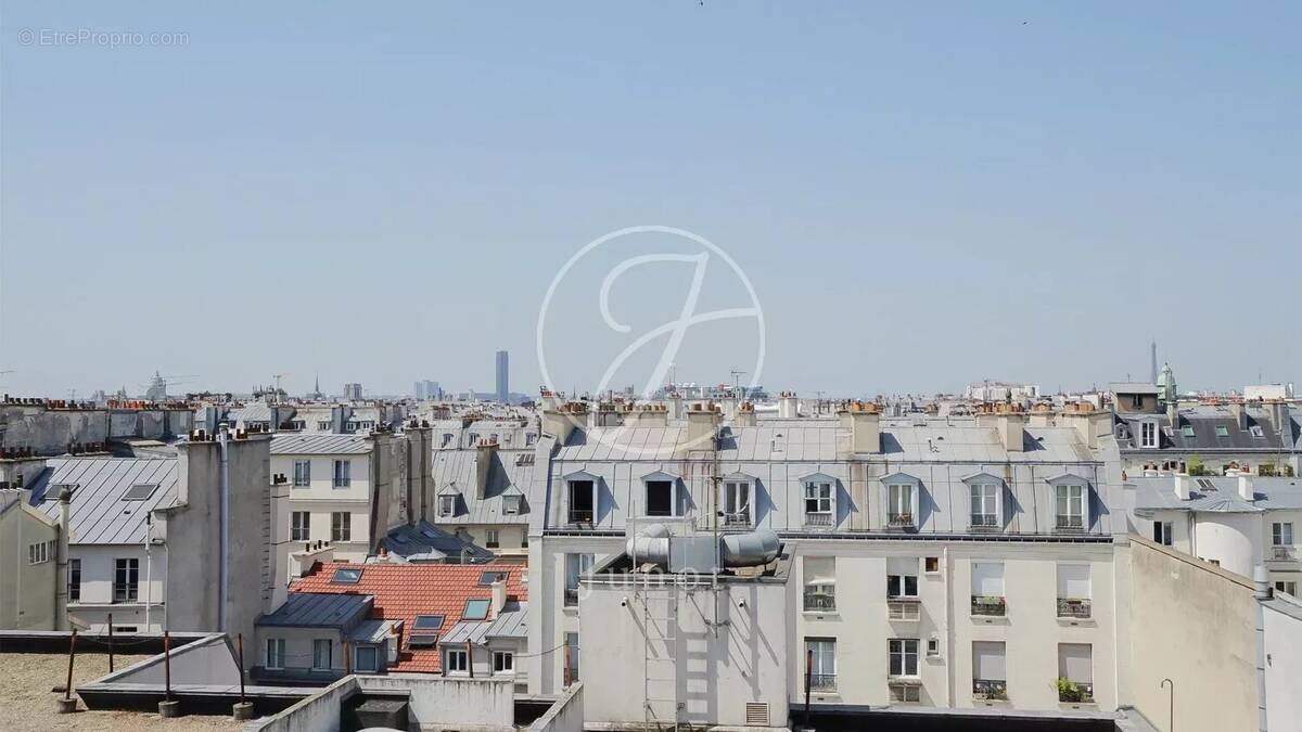 Appartement à PARIS-11E