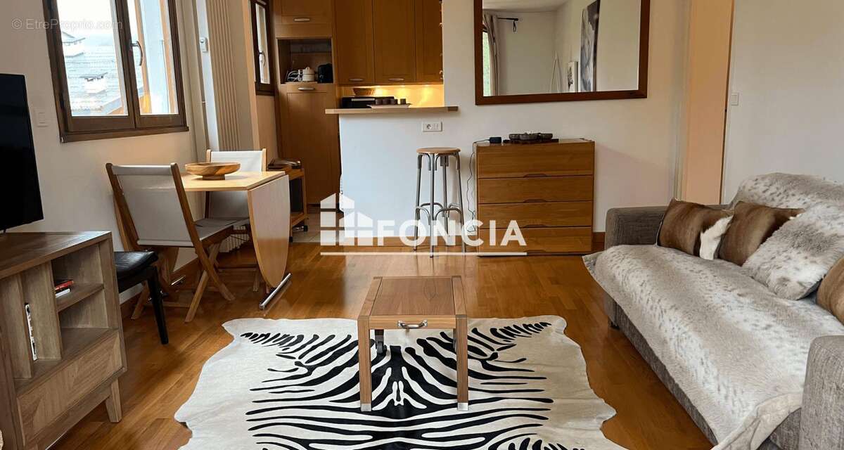 Appartement à SAINT-ETIENNE-DE-TINEE