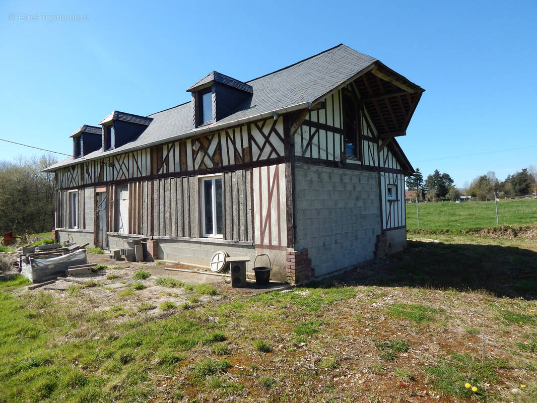 Maison à BEUZEVILLE