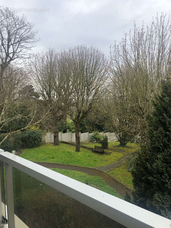 Appartement à NOGENT-SUR-MARNE