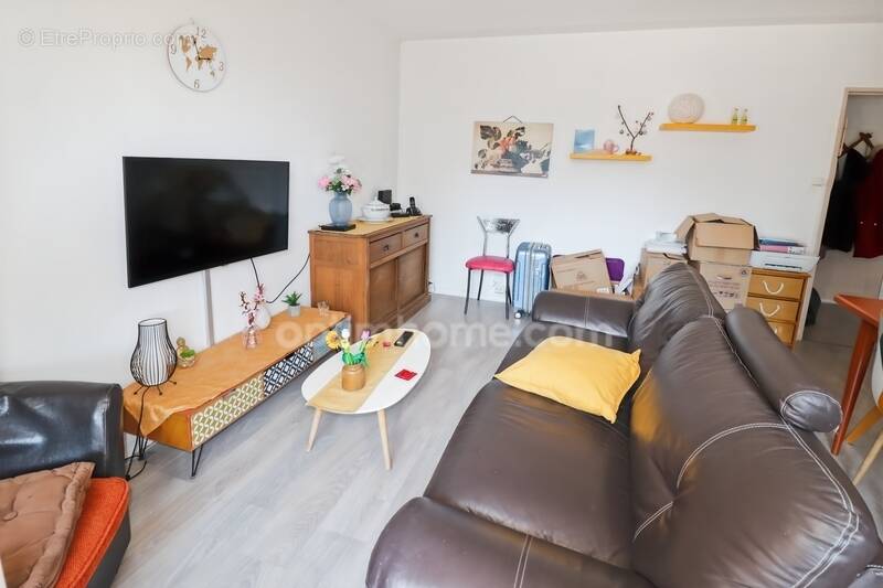 Appartement à FONTAINE