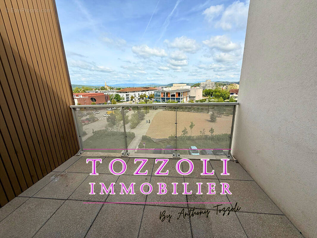 Appartement à L&#039;ISLE-D&#039;ABEAU