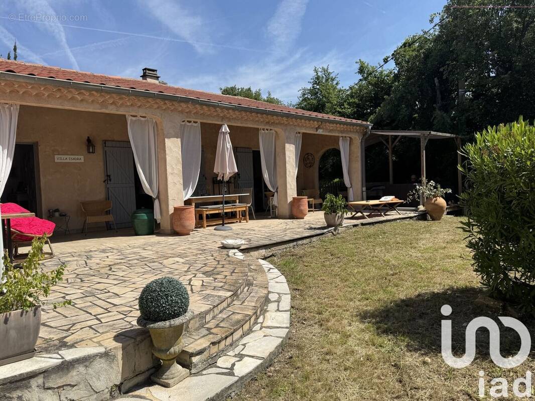 Photo 1 - Maison à BAGNOLS-EN-FORET