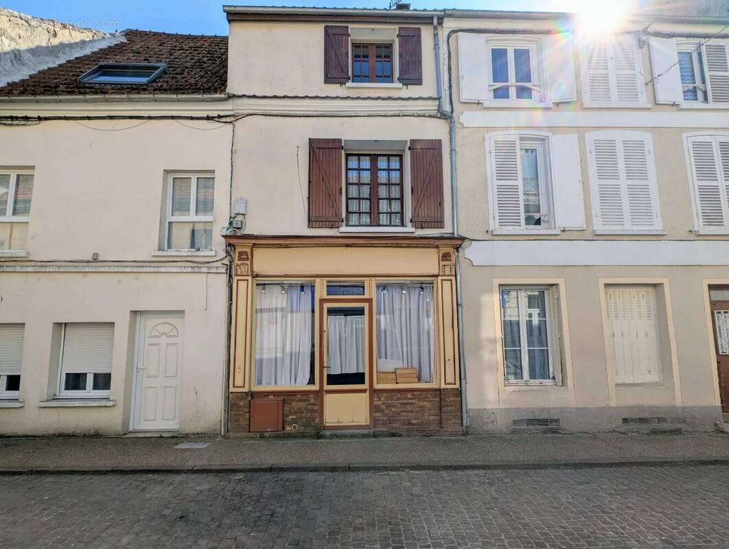 Appartement à LIZY-SUR-OURCQ