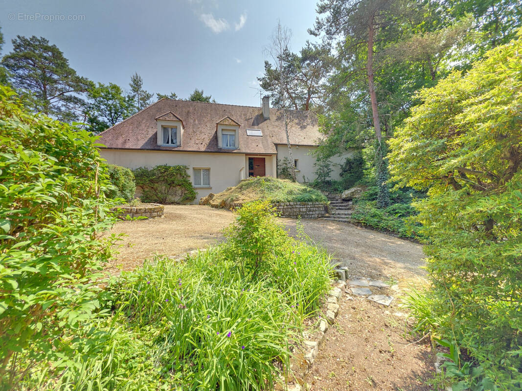Maison à NOISY-SUR-ECOLE