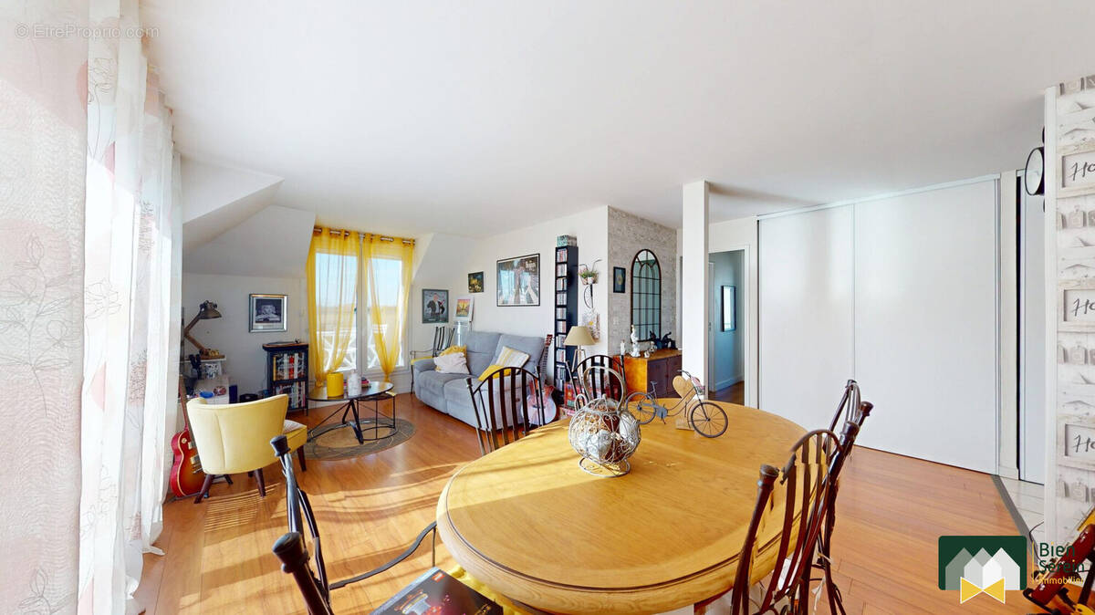 Appartement à LE COUDRAY