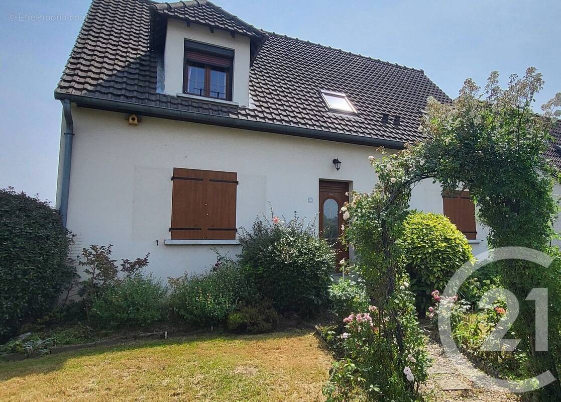 Maison à THORIGNY-SUR-MARNE