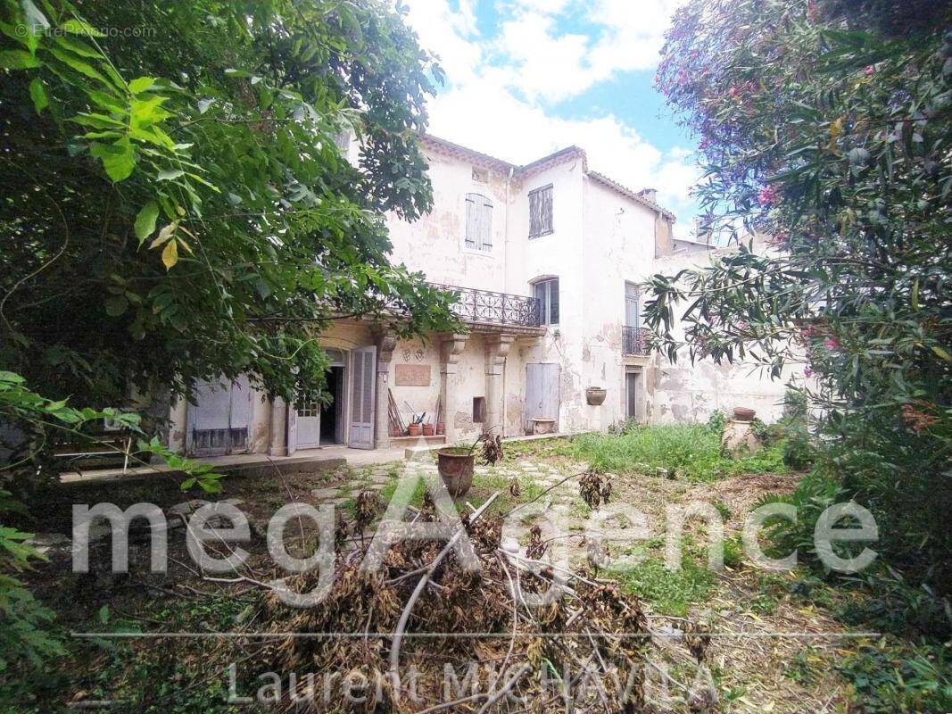 Maison à VILLENEUVE-LES-BEZIERS