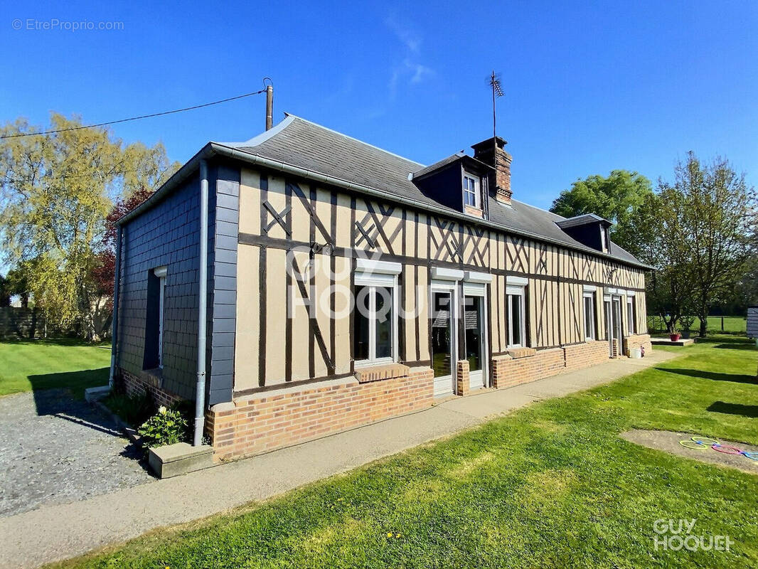 Maison à BERNAY