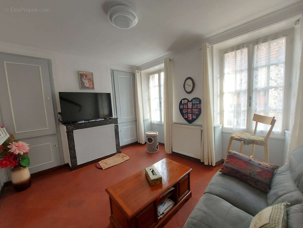 Maison à GUERNES