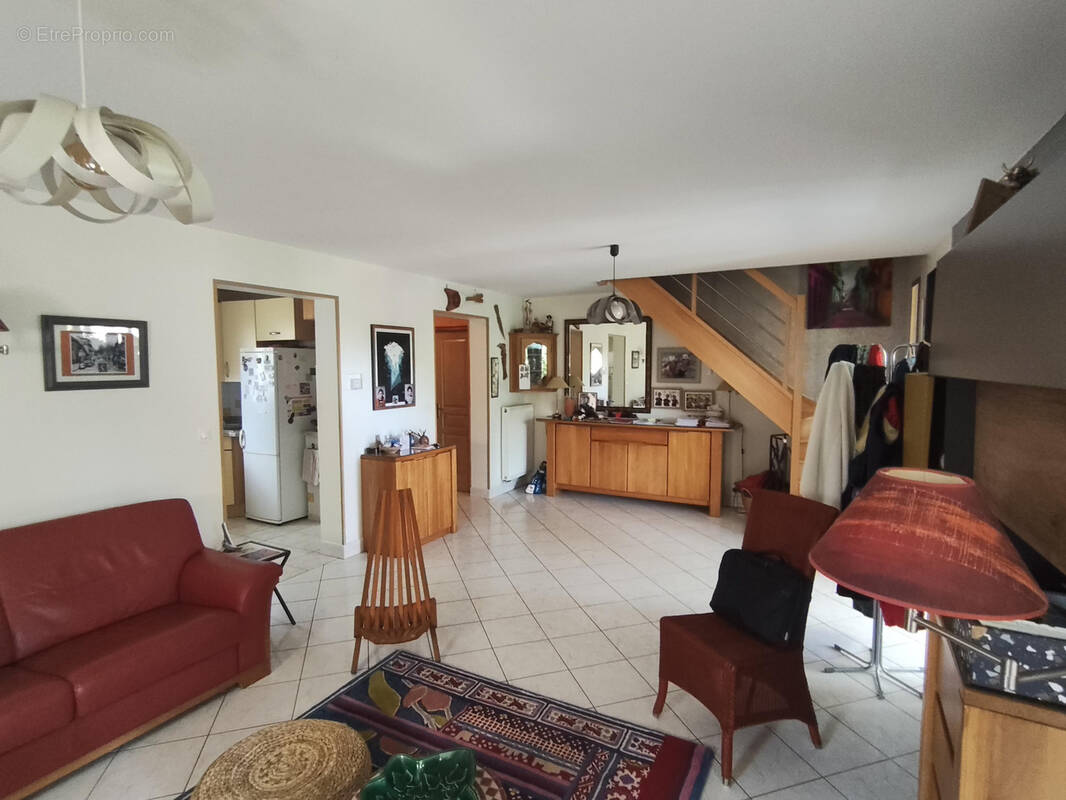 Maison à LES CLAYES-SOUS-BOIS