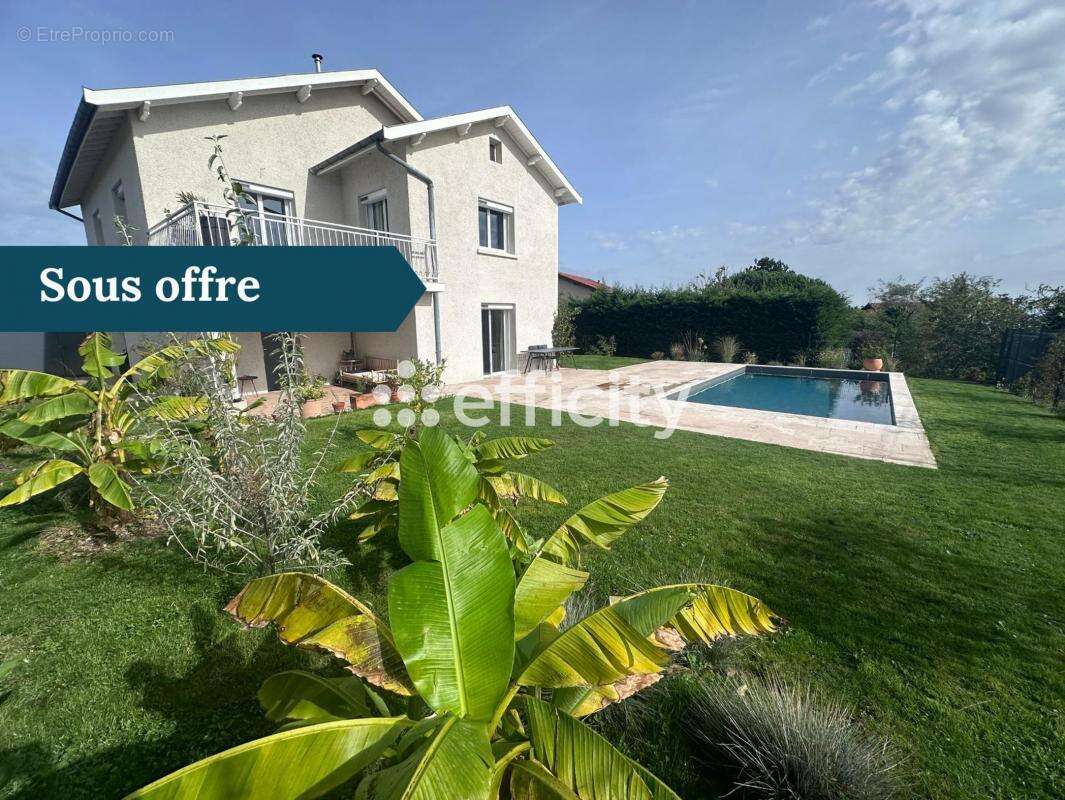 Maison à MARCY-L&#039;ETOILE