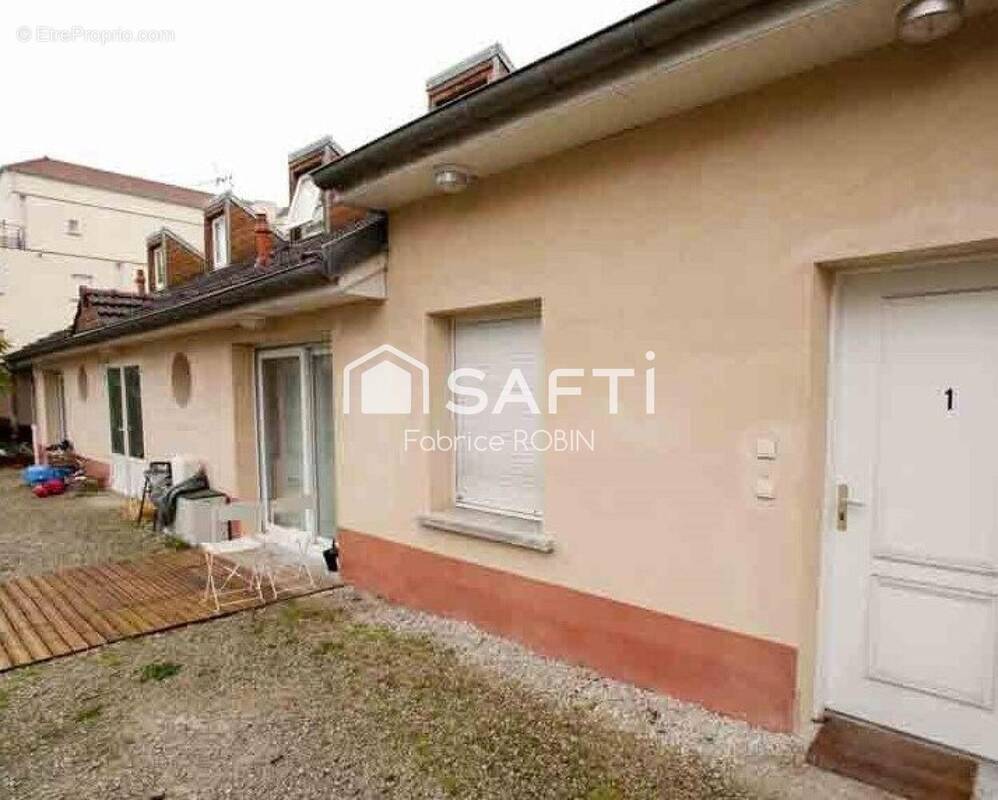 Photo 1 - Appartement à SAINTE-SAVINE