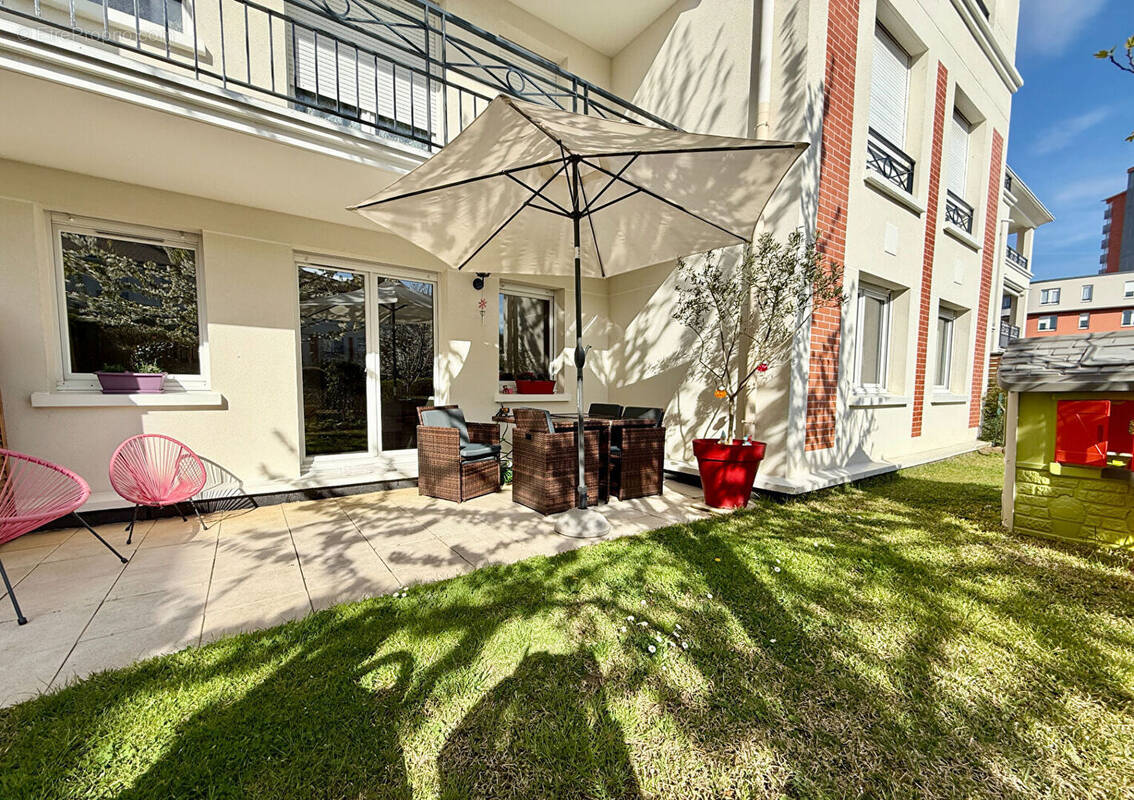 Appartement à ELANCOURT
