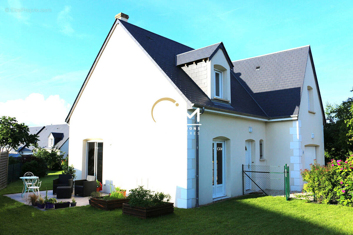 Maison à MONTLOUIS-SUR-LOIRE