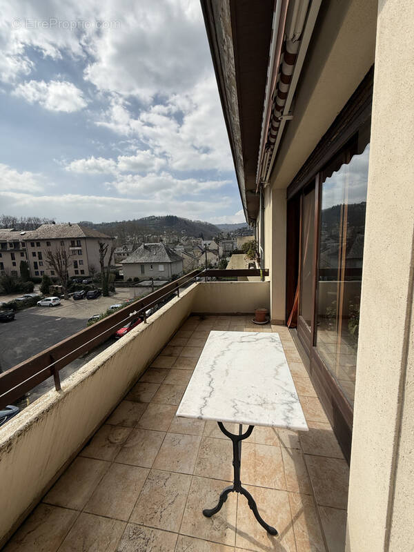 Appartement à ESPALION