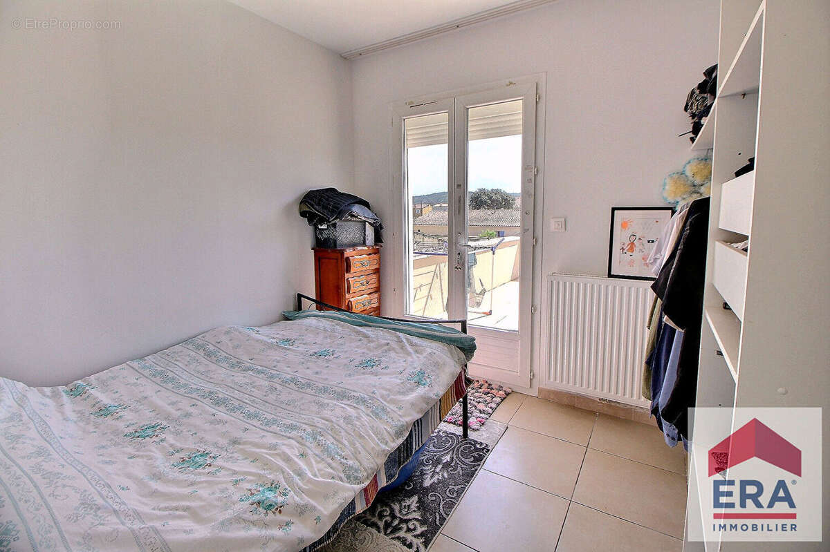 Maison à BOLLENE