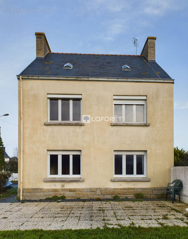 Maison à TREFFIAGAT