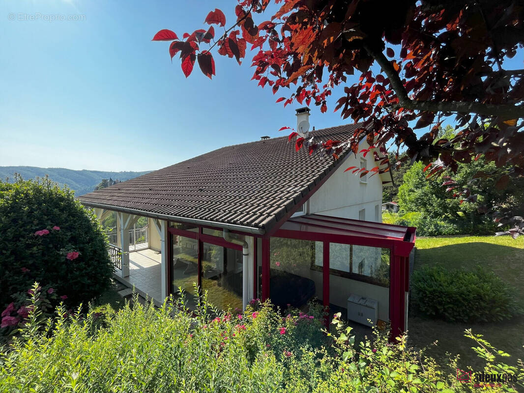 Maison à SAINT-PAUL-EN-CORNILLON