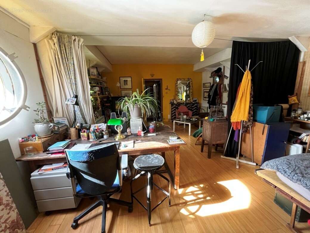 Maison à L&#039;ILE-SAINT-DENIS
