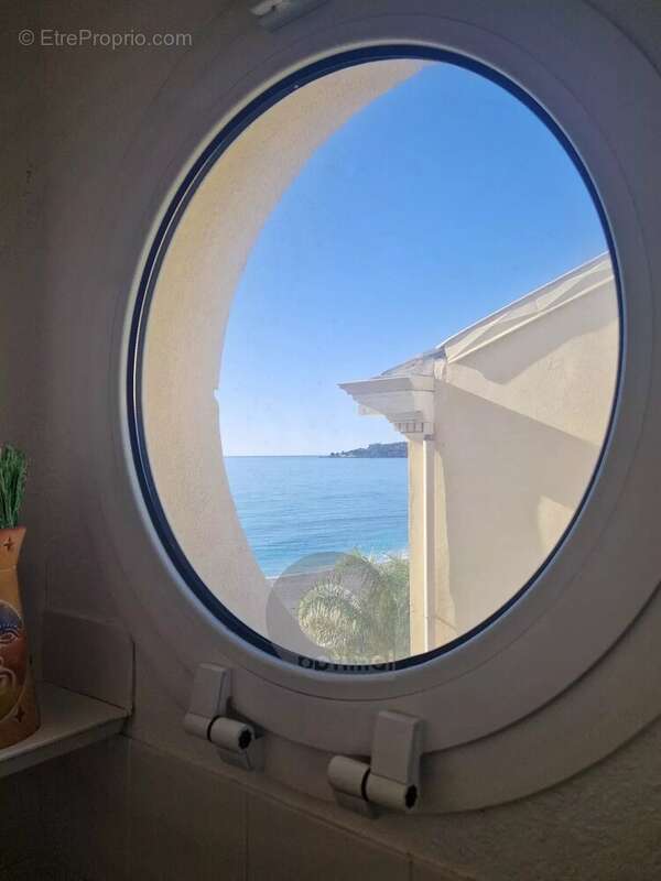 Appartement à MENTON