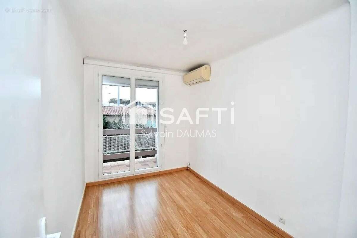 Photo 2 - Appartement à LA SEYNE-SUR-MER