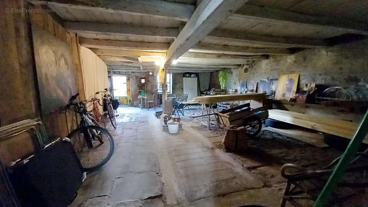 Maison à FRESNES-SUR-APANCE