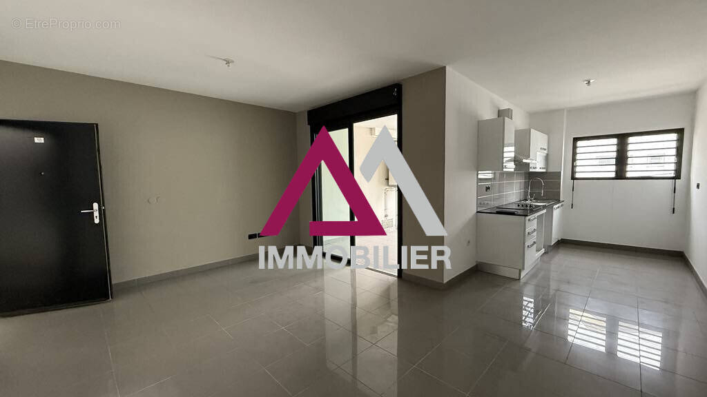 Appartement à SAINT-DENIS