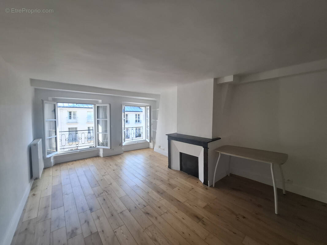 Appartement à VERSAILLES