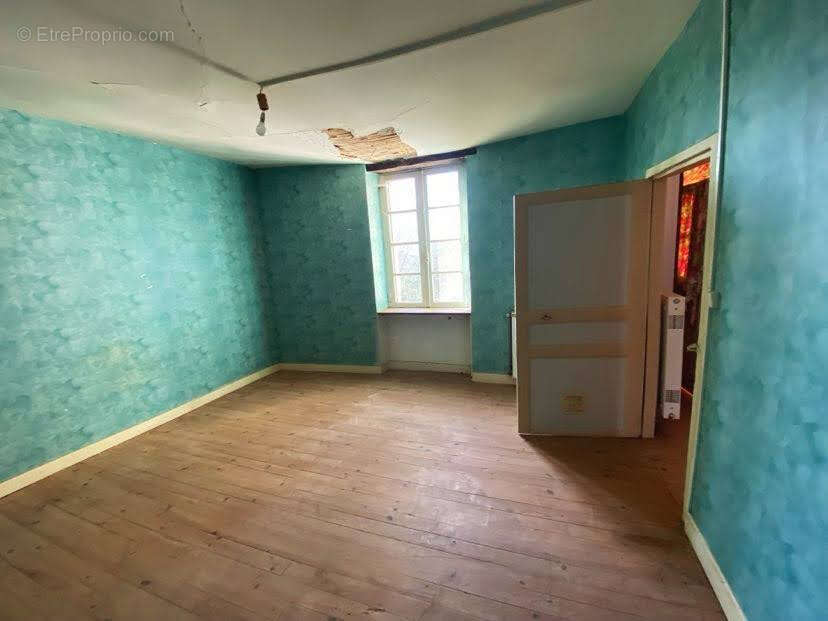 Maison à DUSSAC