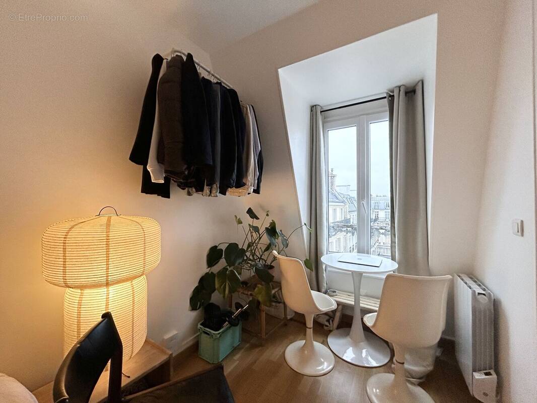 Photo 1 - Appartement à PARIS-11E