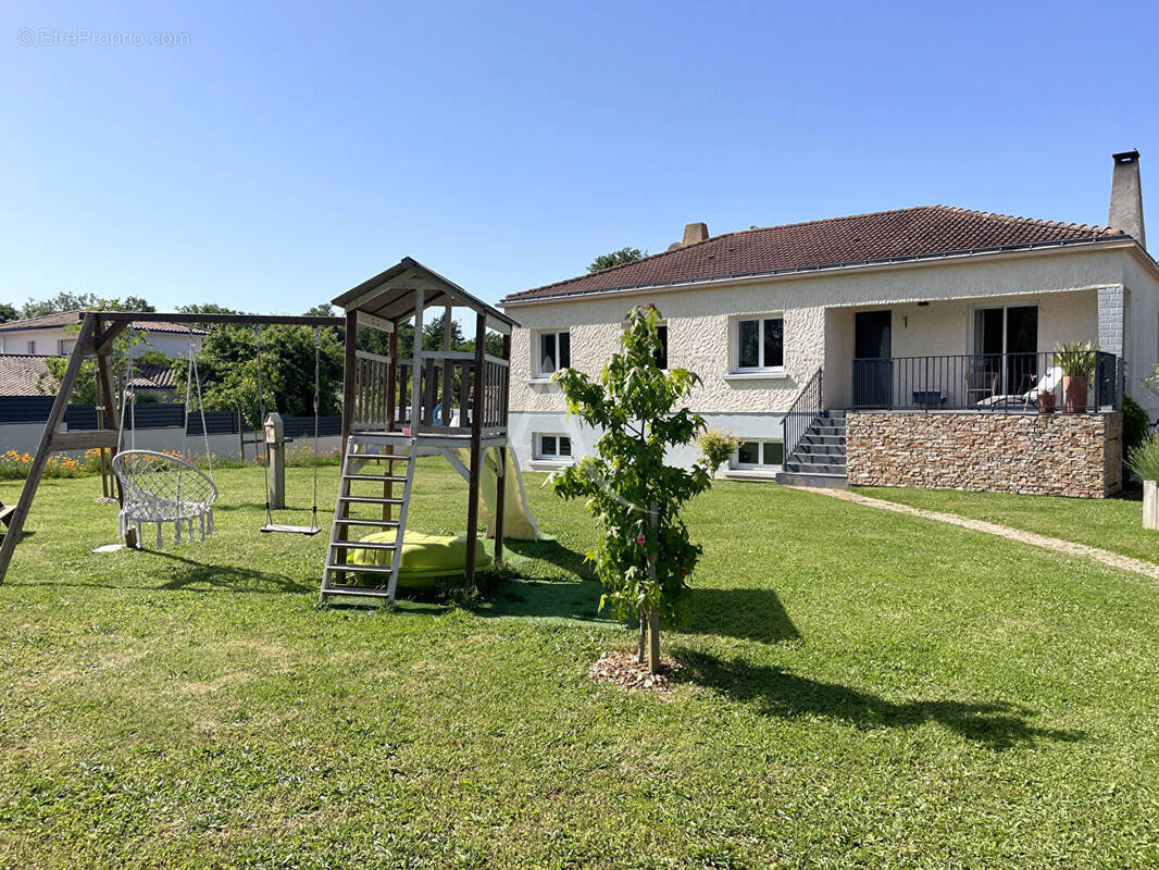 Maison à LANDERONDE