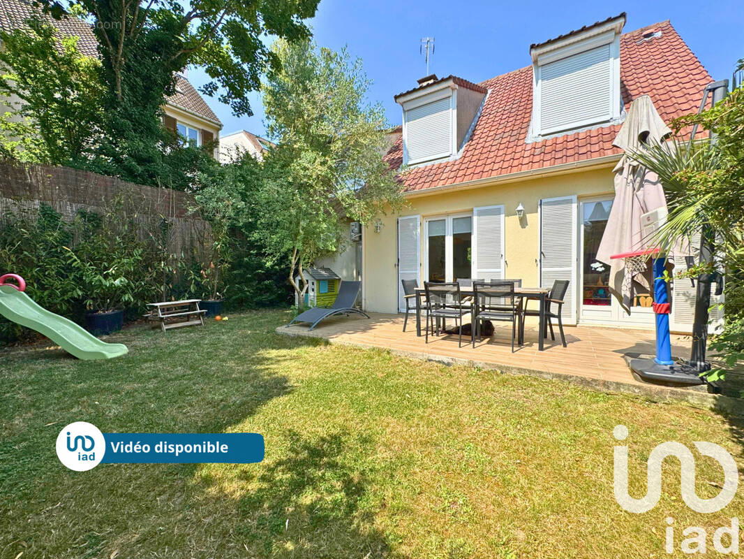 Photo 1 - Maison à VILLIERS-SUR-ORGE