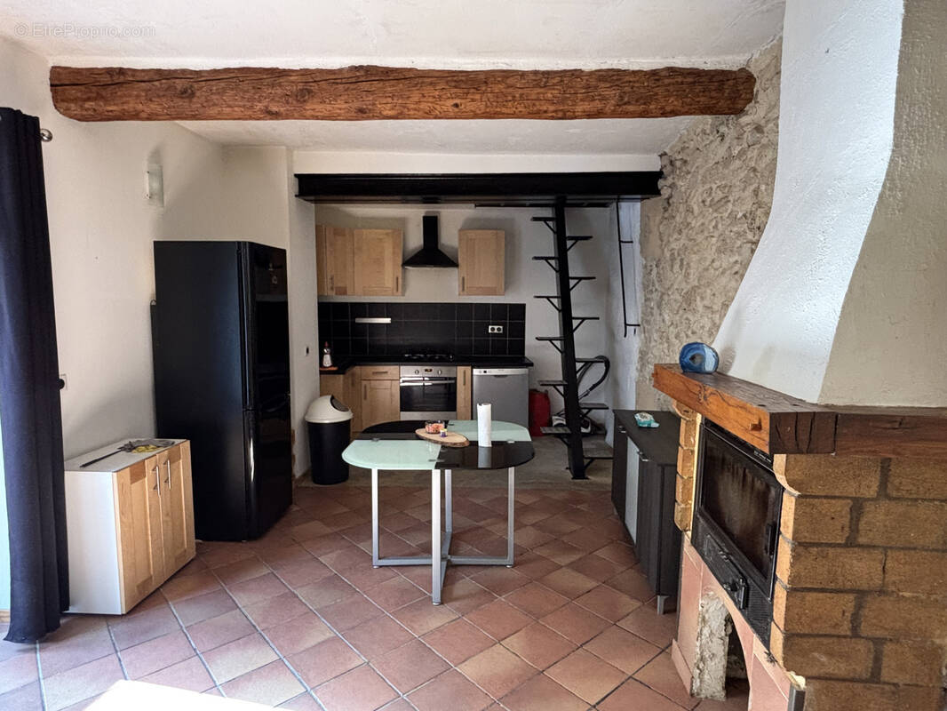 Maison à ROBION