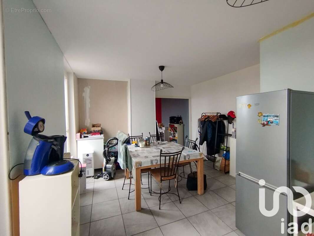Photo 3 - Appartement à VARENNES-SUR-ALLIER